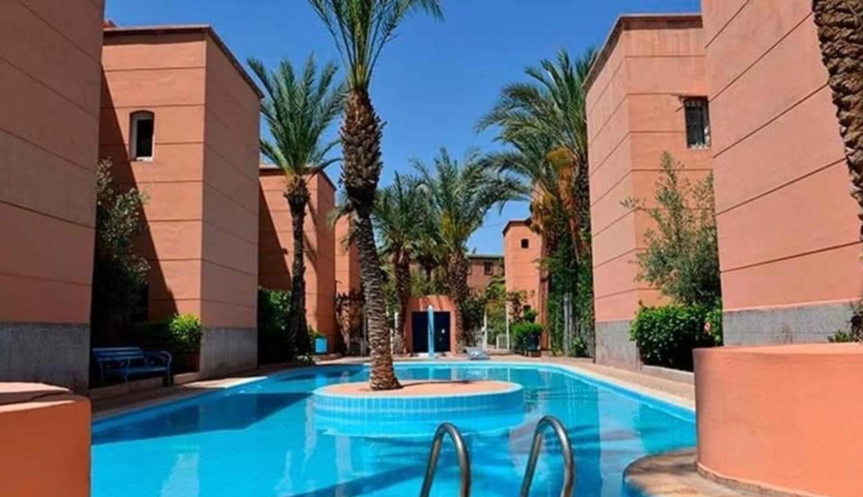 Riad Nezha Avec Jacuzzi Et 3 Piscines Au Coeur De Marrakesh Eksteriør bilde