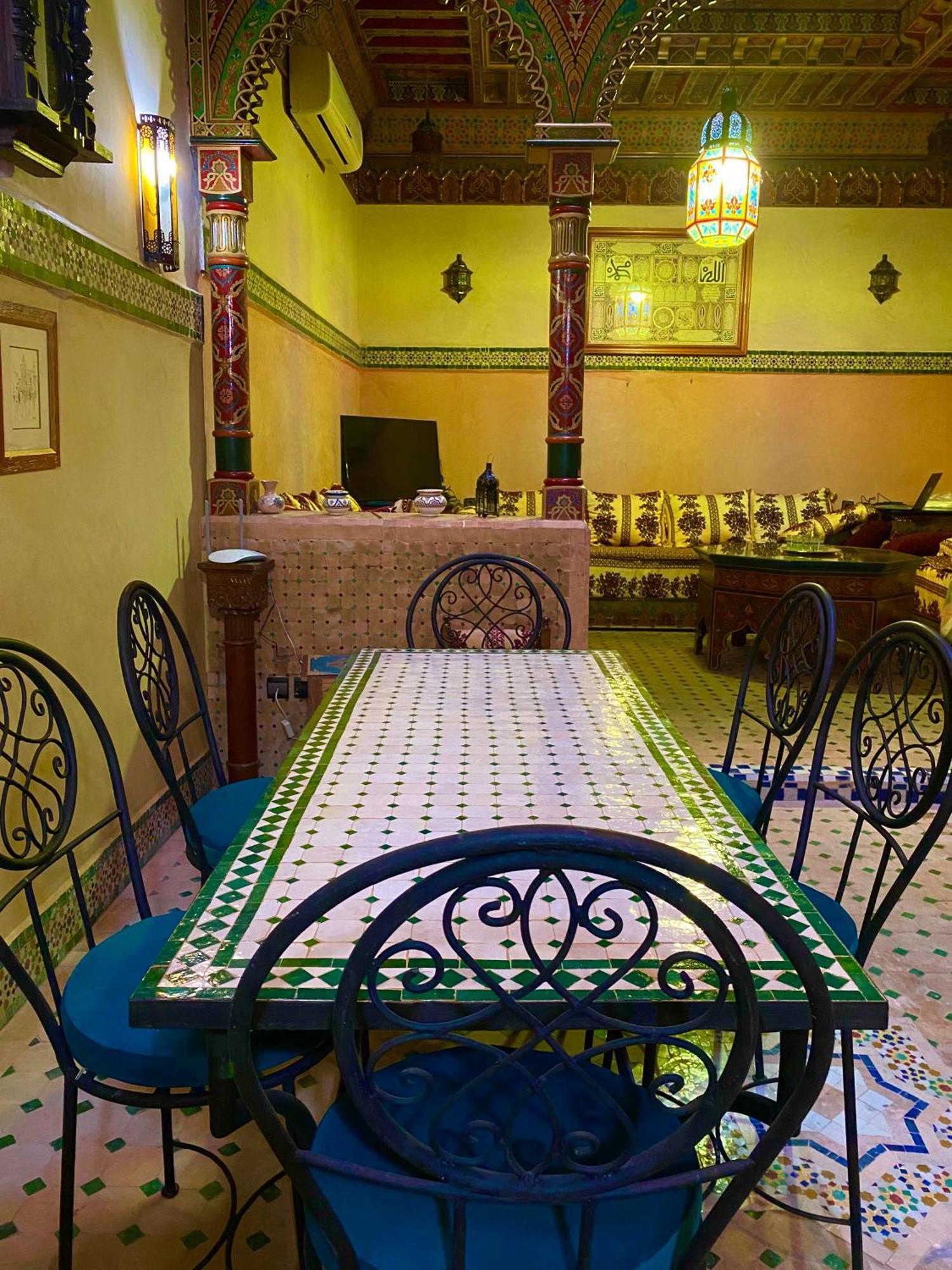 Riad Nezha Avec Jacuzzi Et 3 Piscines Au Coeur De Marrakesh Eksteriør bilde