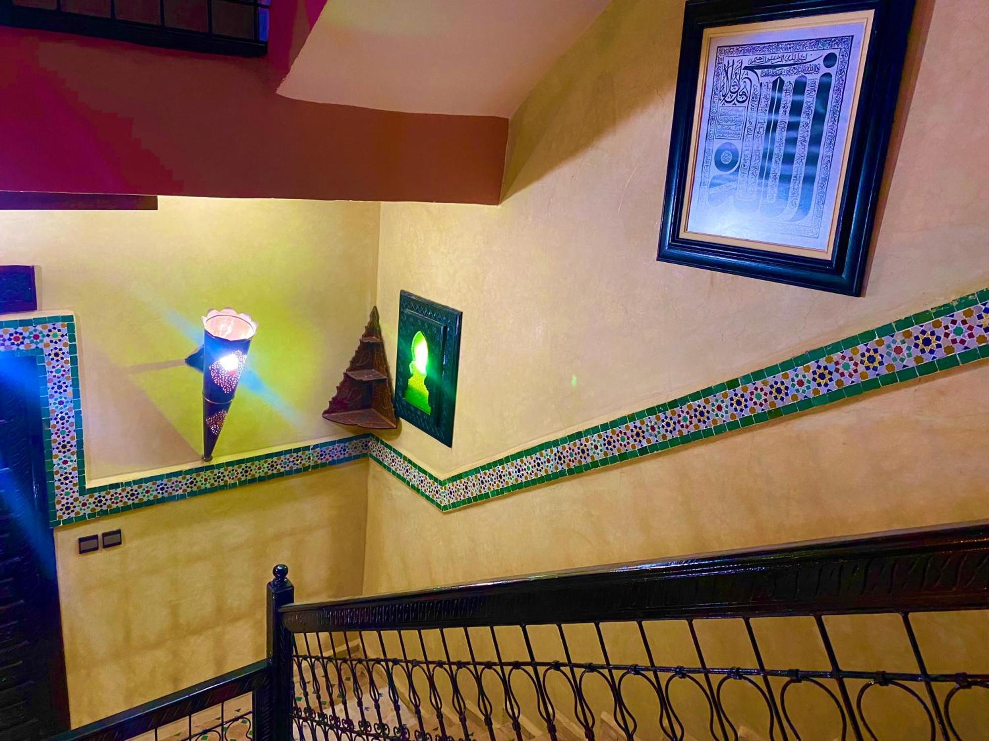 Riad Nezha Avec Jacuzzi Et 3 Piscines Au Coeur De Marrakesh Eksteriør bilde