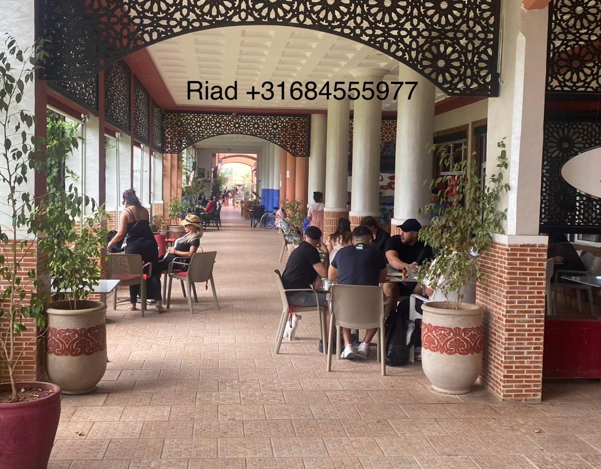Riad Nezha Avec Jacuzzi Et 3 Piscines Au Coeur De Marrakesh Eksteriør bilde