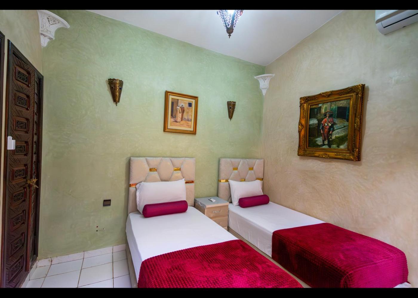 Riad Nezha Avec Jacuzzi Et 3 Piscines Au Coeur De Marrakesh Eksteriør bilde